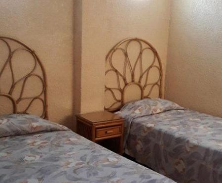 Hotel Canada โทลุกา ภายนอก รูปภาพ